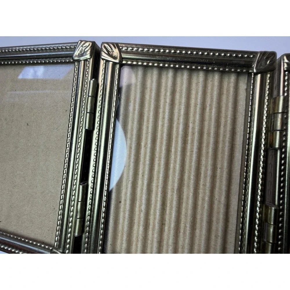 Gold Tone Brass Ornate Tri-fold Hinged Picture Frame Home Decor Vintage